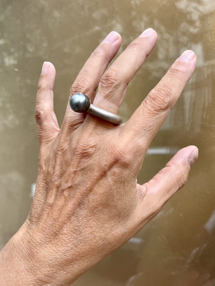 Black pearl Ring